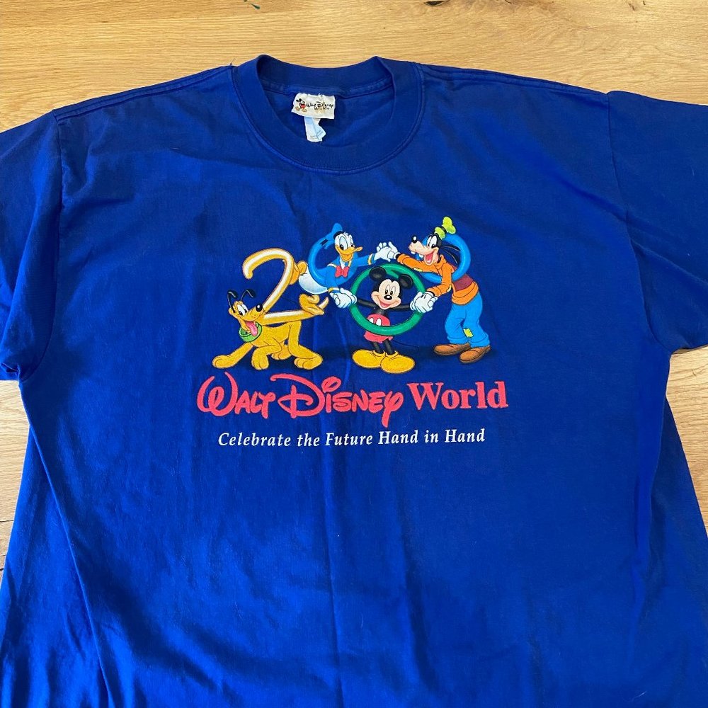 VTG Walt Disney World Mens Large Blue 2000 Mickey & Friends